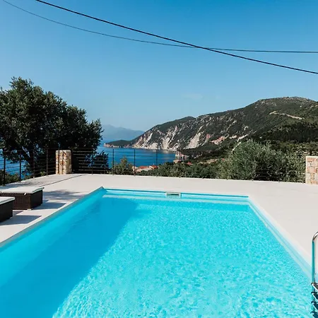 Saranda - Luxury On Ithaca *